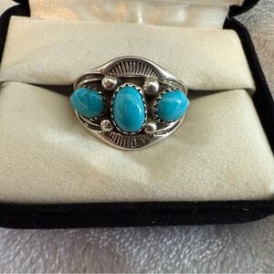 Turquoise Silver Women's Ring. Size 12.